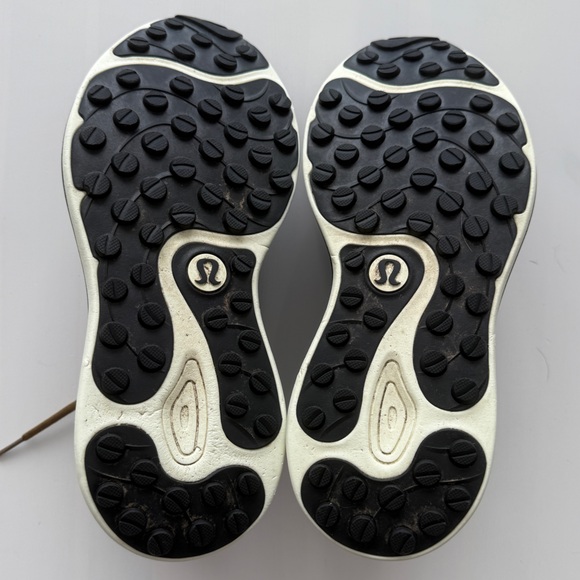 Lululemon Blissfeel Trail Womens Running Shoe | size 8 | - Picture 4 of 10